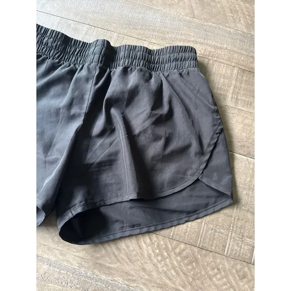Athletic Works Women's Black Running‎ Athletic Lined Shorts size Large 12/14 - Image 3