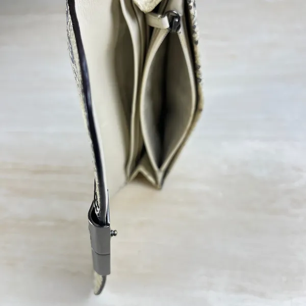 Coach Snakeskin Embossed Leather Long Wallet Turnlock Cream Grey Clutch - Image 7