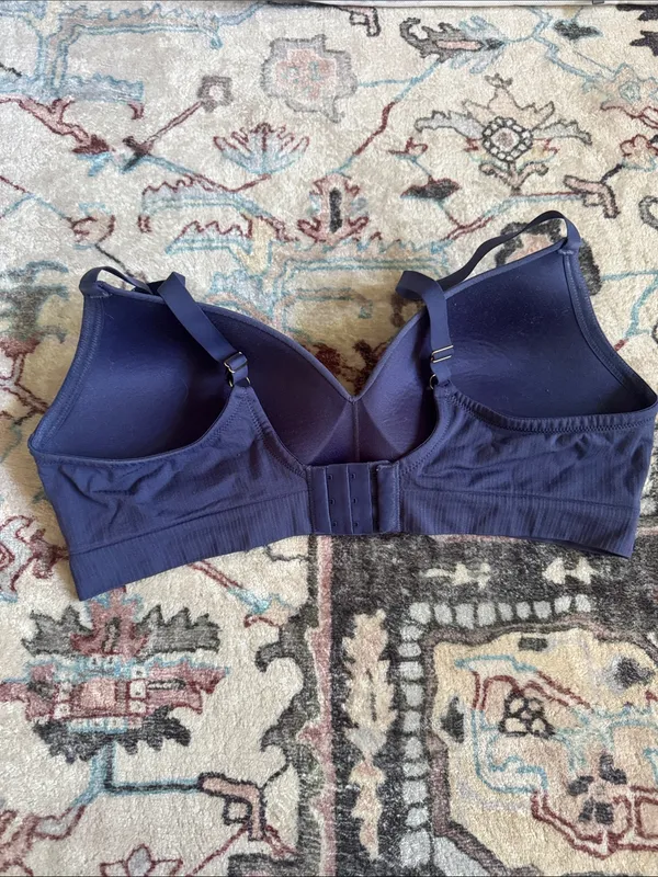 Wireless Everyday Bra in Navy Blue - Smooth Comfort - Image 2