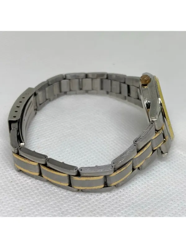 Geneva vintage women’s watch gold silver tone 27mm quartz up to 7.5” running - Image 6
