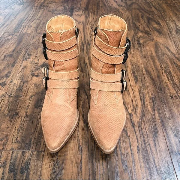 Matisse • Harvey Multi-Strap Boot embossed leather buckle tan western ankle - Image 3