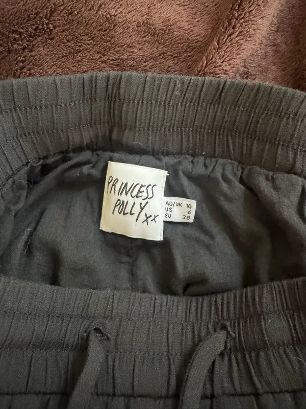 Princess Polly Black Shorts - Image 2