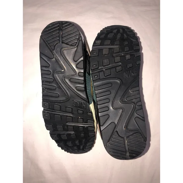 Nike Air Max 90 Corduroy Sneakers Womens Size 8 Fall Y2K Retro Sporty Streetwear - Image 6