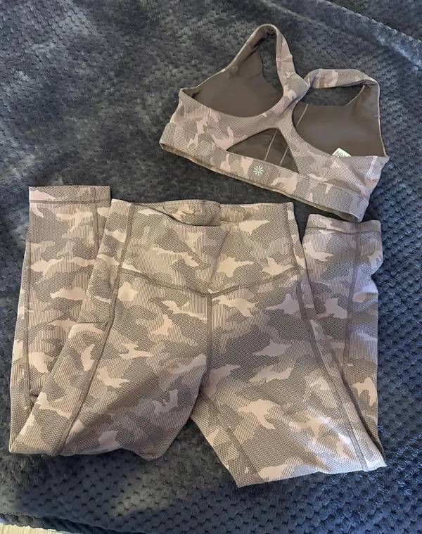 Athleta Set Workout - Image 2