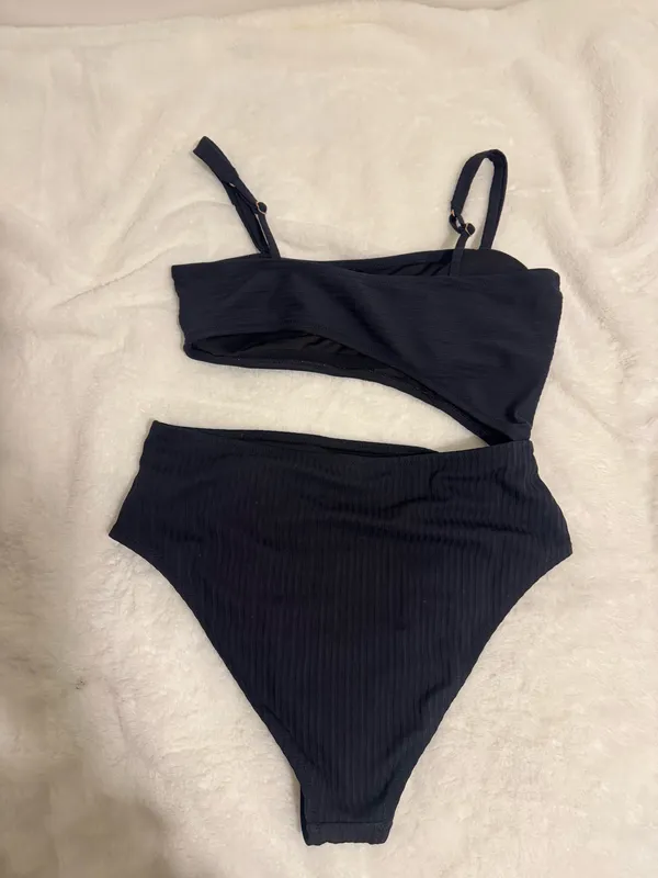 Shade Shore One-Piece & Ribbed - Image 2