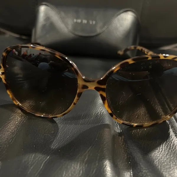 Boots Tortoise Shell Sunglasses Brown - Image 10
