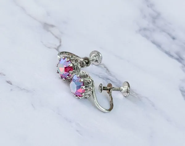 Vintage Screw On Earrings Iridescent Dark Pink Gems - Fair Condition - Image 5