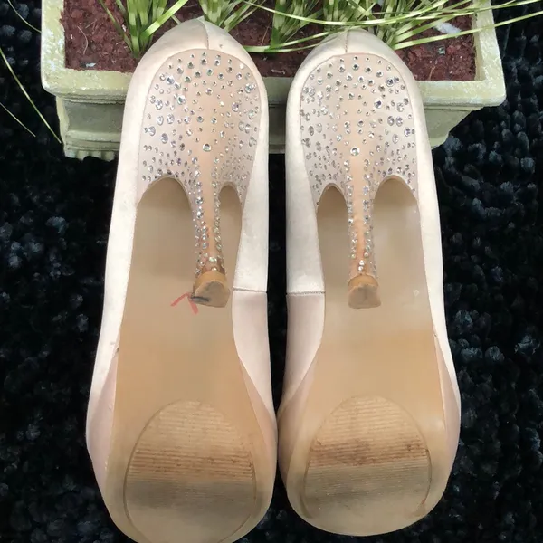Olsenboye Champagne Satin shoes w/rhinestones on the heels. - Image 5
