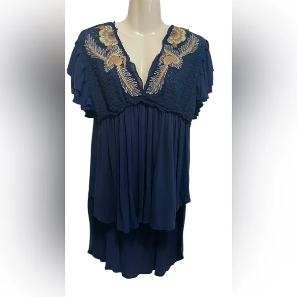 Free People Fiesta Embroidered Navy Top Tuni Sz M - Image 3