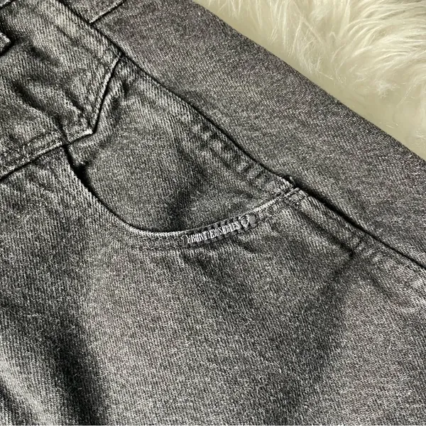 Vintage Black High Waisted Straight Tapered Jeans 100% cotton Made in USA - Image 2