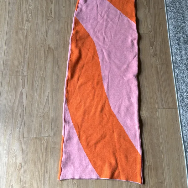 Geometric Dress Pink - Image 4