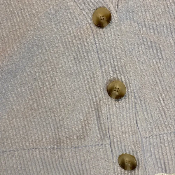GAP Cardigan Light Blue Ribbed Knit Button Front Cropped V Neck Women's Size L‎ - Image 9
