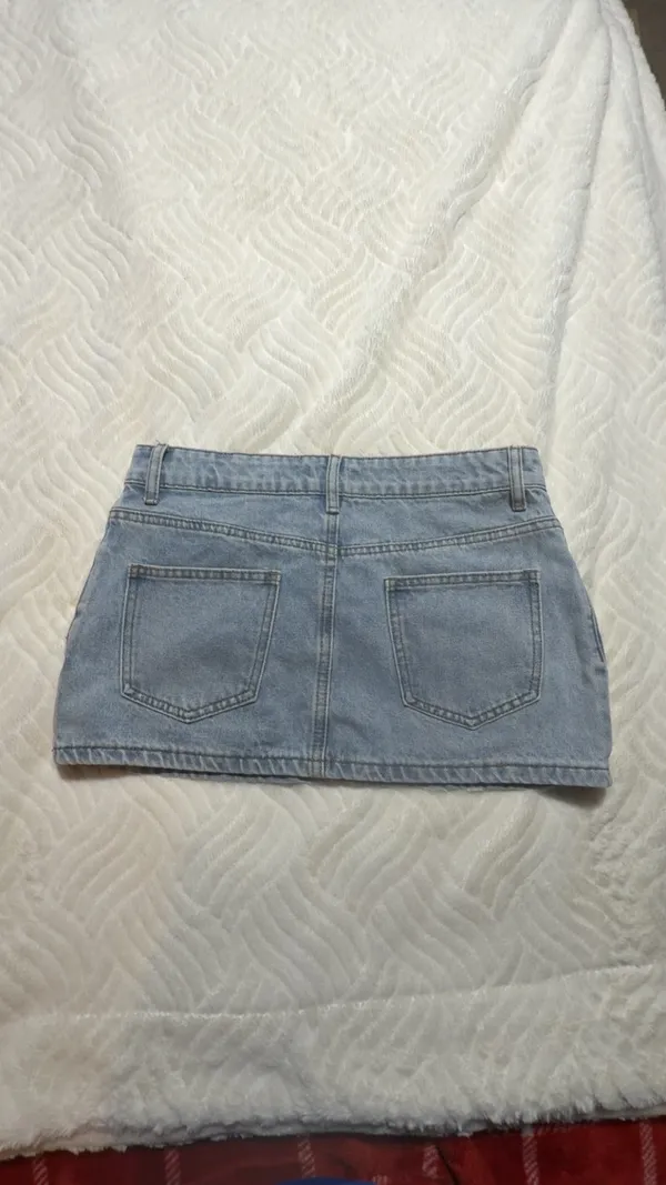 Edikted Chiara Denim Micro Skirt - Image 3