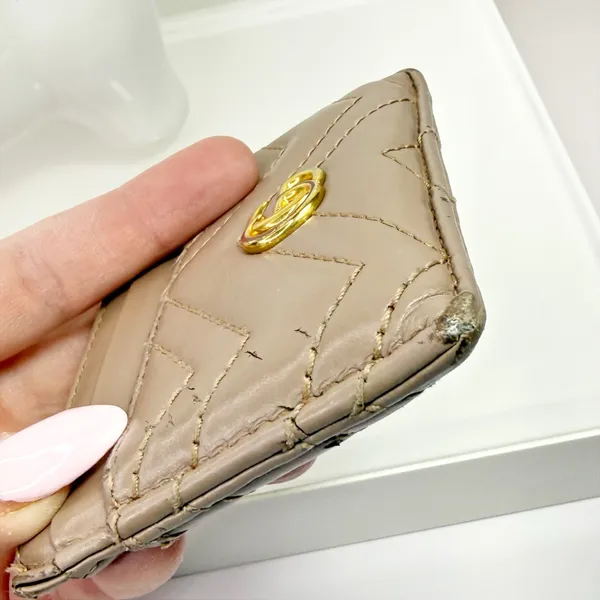 Gucci Marmont GG Chevron Calfskin Leather Card Case - Image 6