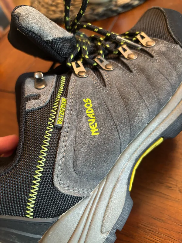 Nevados Waterproof Hiking(Work) Boots Gray Size 8.5 - Image 2