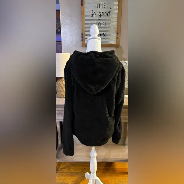 Sherpa Hoodie Black - Image 3