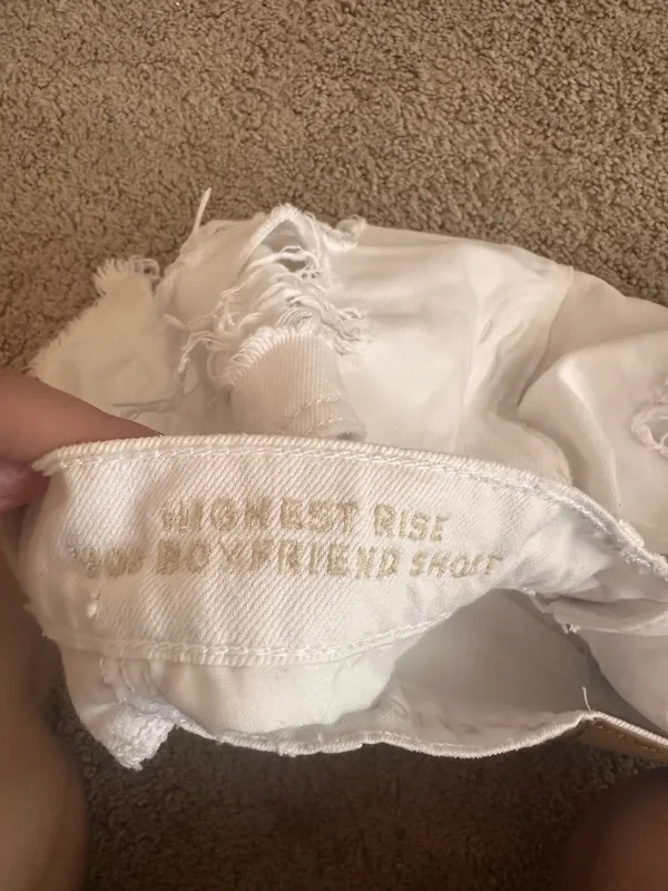 American Eagle Highest Rise 90s Boyfriend Shorts - Image 2