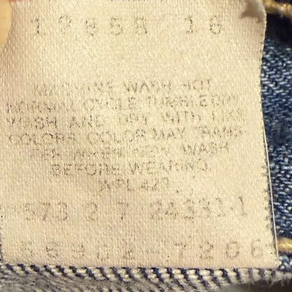 Vintage Levis High Rise Tapered Leg Jeans Made in USA Medium Wash Denim Size 18 - Image 9