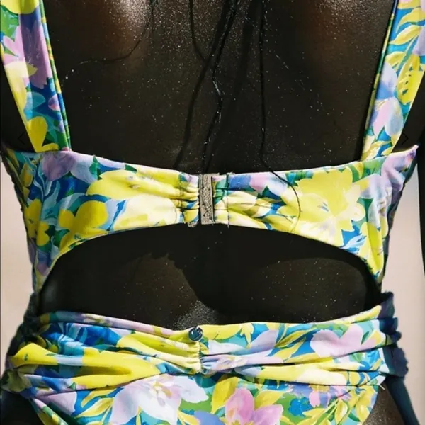 💕FOR LOVE AND LEMONS Daffodil One-Piece Swimsuit Sunny Neon Floral Print S NWT - Image 6