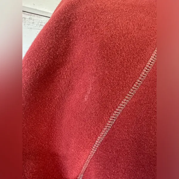 Columbia Woman’s Burnt Red Heavyweight Cotton Blend Soft Comfy Hoodie Size Large - Image 7