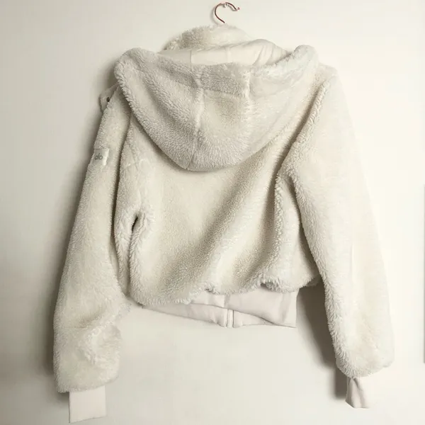 Alo Foxy Sherpa Jacket Ivory XS - Image 12