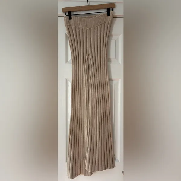 Free People Beach Tan‎ Ribbed Knit Sweater Pants Size XS EUC - Image 3