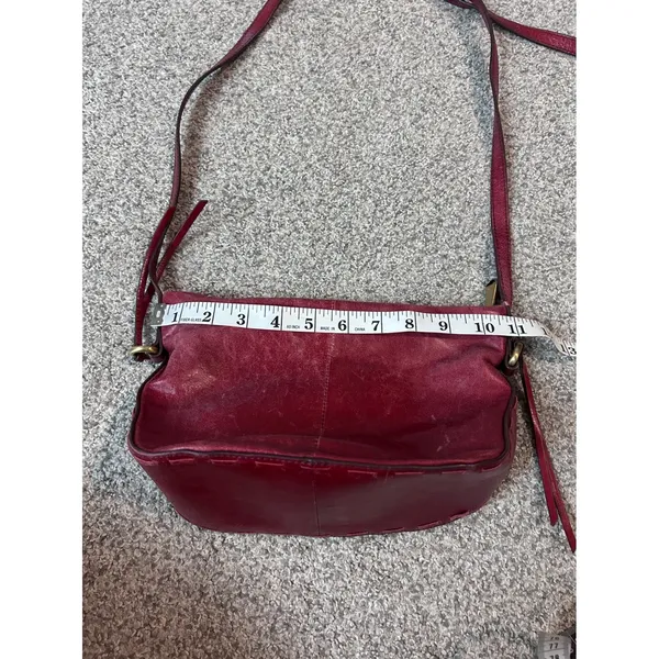 Hobo Red Genuine‎ Leather Slouchy Crossbody Bag Whipstitch Detail Tassel Zipper - Image 13
