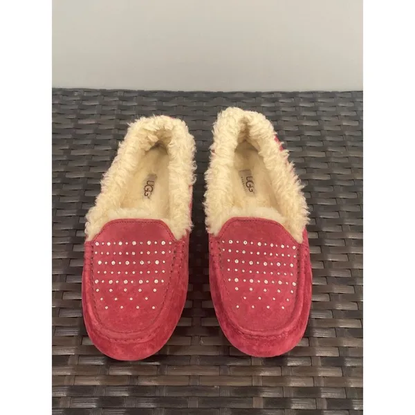 UGG moccasins women’s size 7 - Image 2
