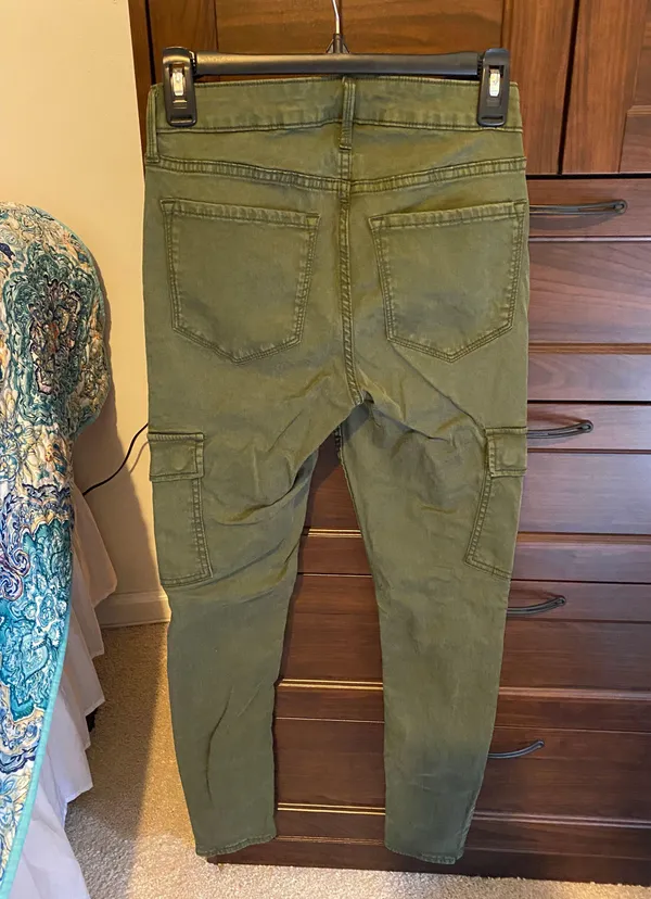Old Navy Rockstar Super Skinny Jeans - Image 2