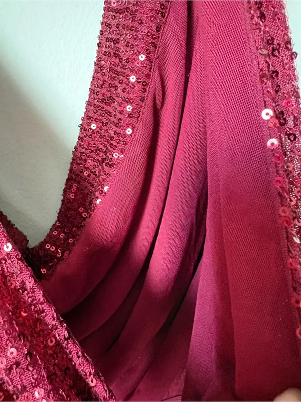 Lulus Burgundy Sequin Surplice Bodysuit Sleeveless Party Top Size M - Image 10