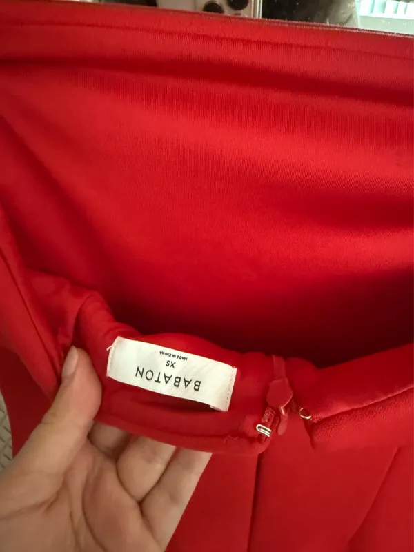 Aritzia dress in perfect condition  - Image 5