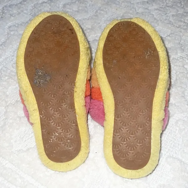 UGG Multiple Color Slippers Size 7 - Image 4