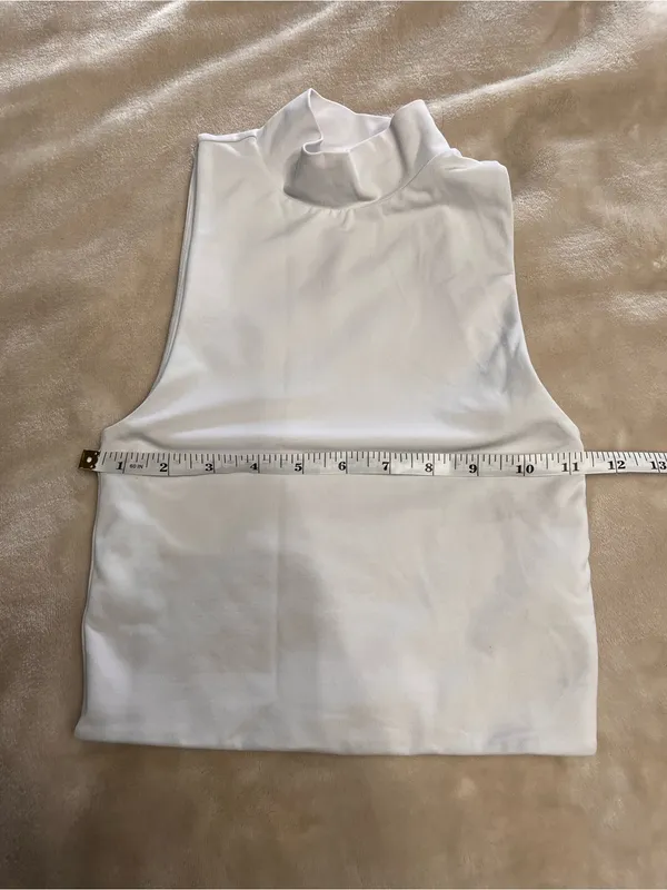 ARITZIA BABATON Turtle Neck Smoothing Tank Top White Sz XXS EUC - Image 5