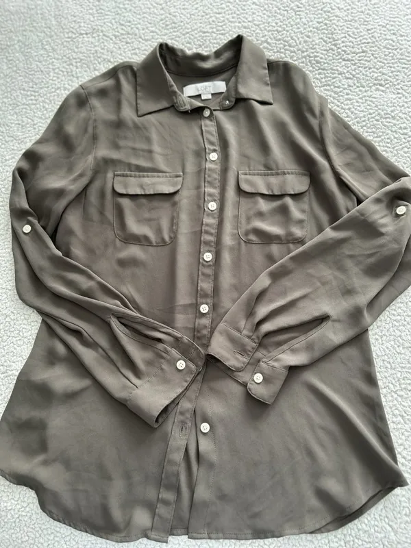 Loft Button Down Roll Tab Sleeve Shirt Blouse Front Pocket Olive Green Size S - Image 3