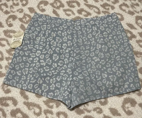 altar’d state shorts - Image 5