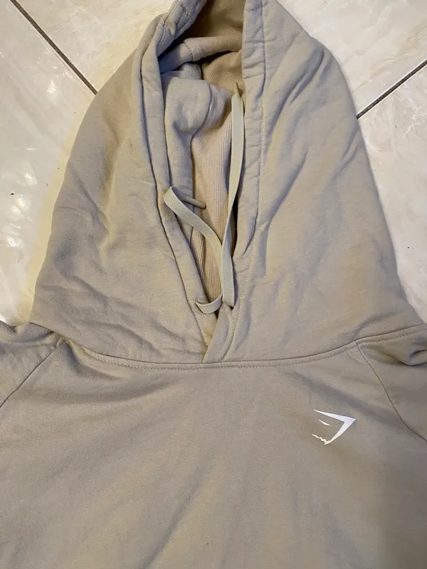 Gymshark Women’s Crop Hoodie Sweatshirt - Image 5