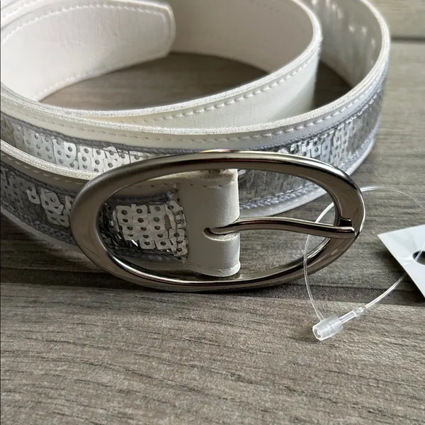 White and Silver Sequin Belt - Image 2