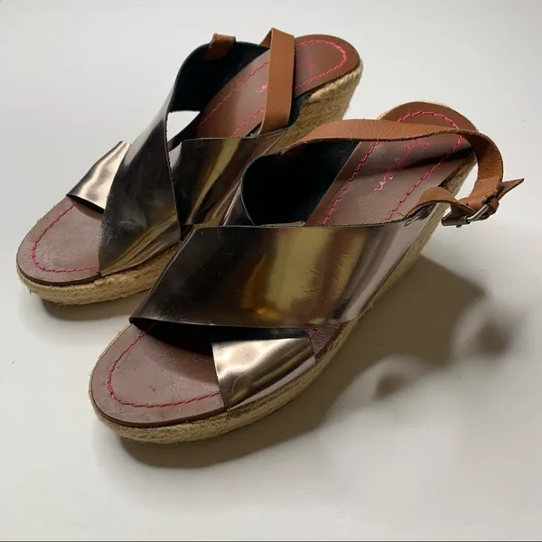 Boden Platinum Espadrille Wedge Sandals Size 40 Silver - Image 4