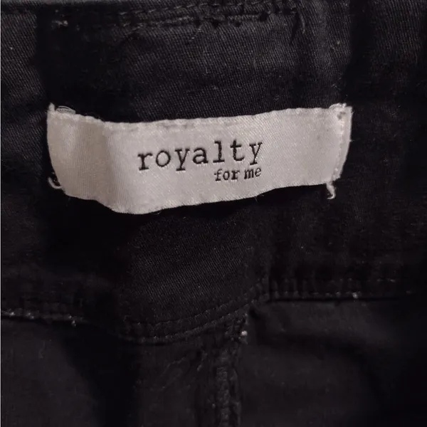 Royalty for Me Black Shorts 1X - Image 4