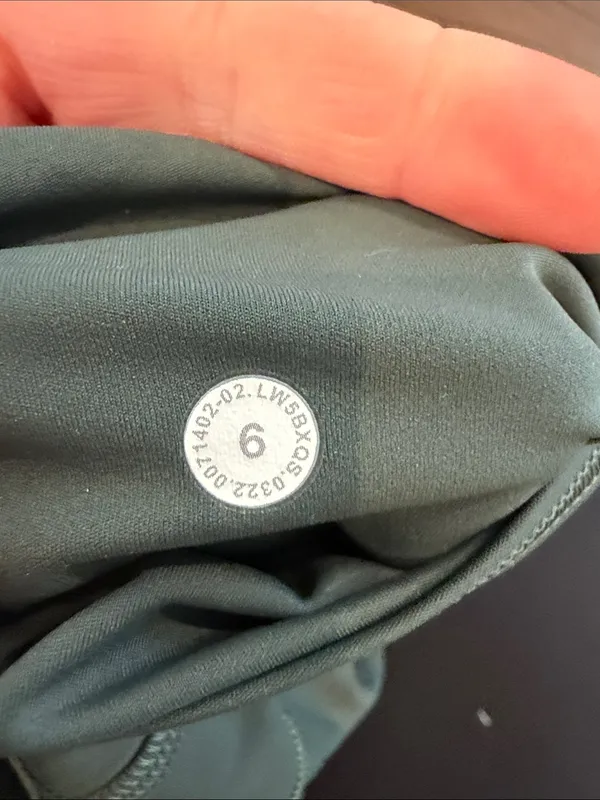 lululemon athletica Fast and Free High-Rise Green Leggings Size 6 - C53-020 - Image 9