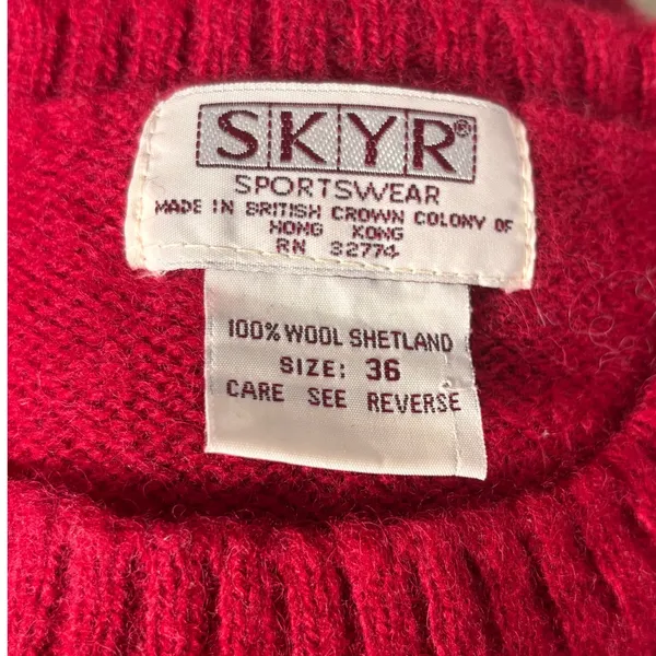 Skyr Sportswear Vintage Red Shetland Wool Black Sheep Sweater Vest Size 36 - Image 4
