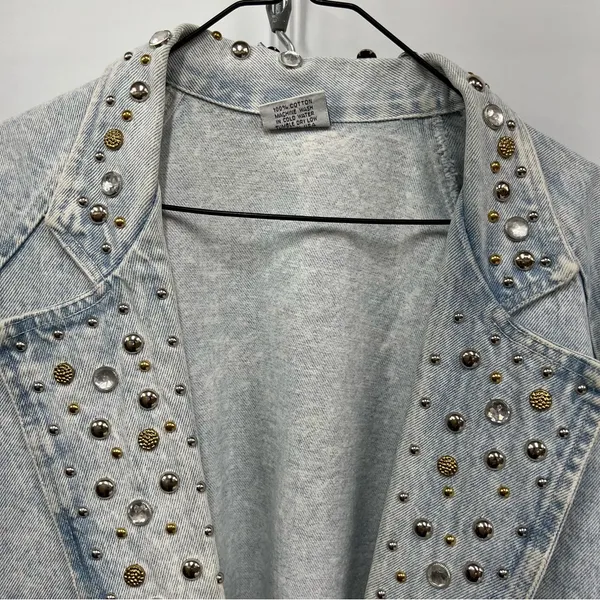 80's Vintage M BLUE Jean Jacket acid washed out studded - Image 9