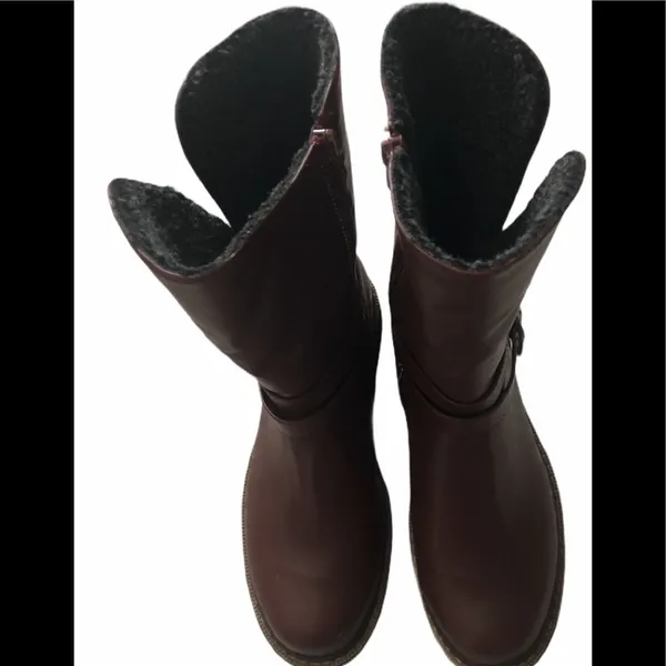 Steve Madden Maximus Burgundy Double Buckle Leather Boot Charcoal Sherpa Lined - Image 6