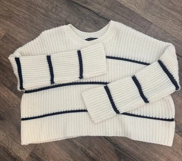 Moon And Madison Sweater - Image 4
