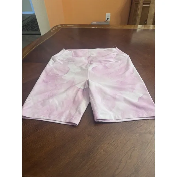 Peloton Women's High Waisted Bike Shorts Size M - Image 3