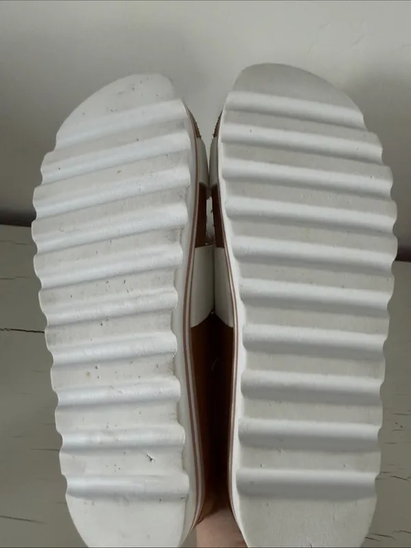 Reef Cushion Vista Hi Platform Sandals White Tan Women’s Size 9 - Image 6