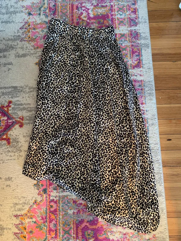 Leopard Midi Skirt Size Small - Image 8