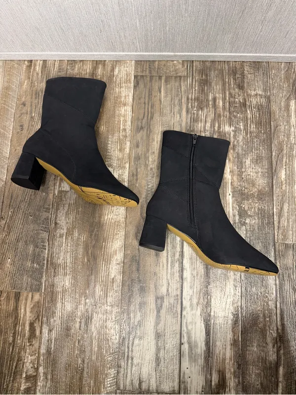 NWOB Bella Vita Classic Black Mid-Calf Block Heel Boots Size 10 Wide - Image 11