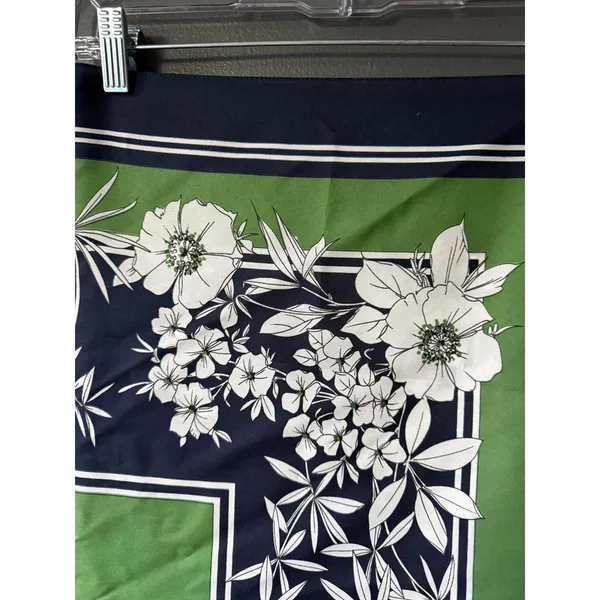 Floral Patterned llScarf in Navy and Green Blue - Image 2