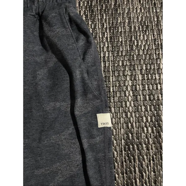 Vuori Performance Joggers Black Camo Buttery Soft Lightweight - Image 4